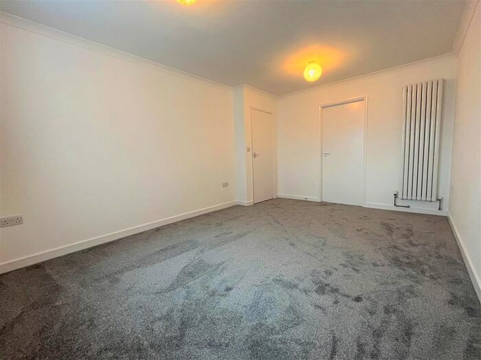 1 Bedroom Maisonette To Rent In Nellgrove Road, Hillingdon, Uxbridge, UB10