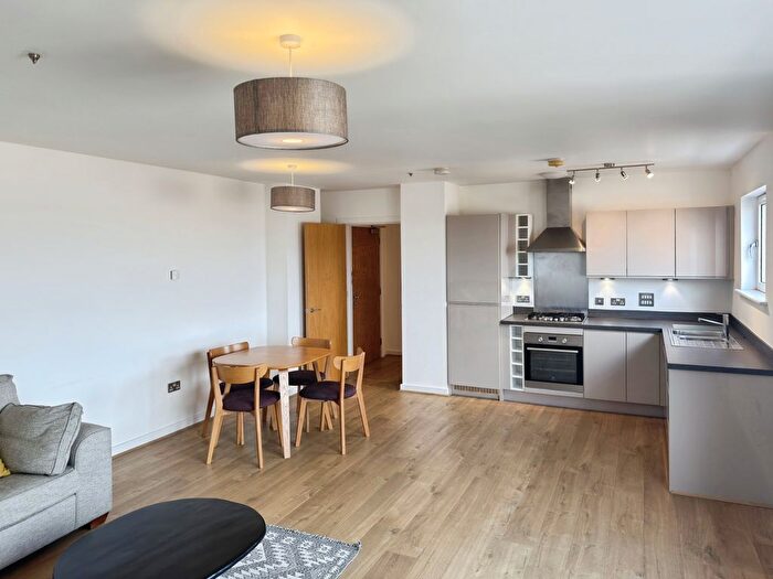 2 Bedroom Property To Rent In Broadway, Peterborough, PE1