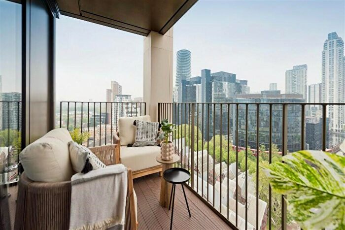 1 Bedroom Apartment To Rent In One Thames Quay, Marsh Wall, E14