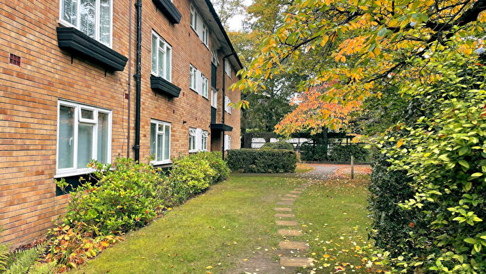 1 Bedroom Flat For Sale In Brewery Road, Woking, GU21