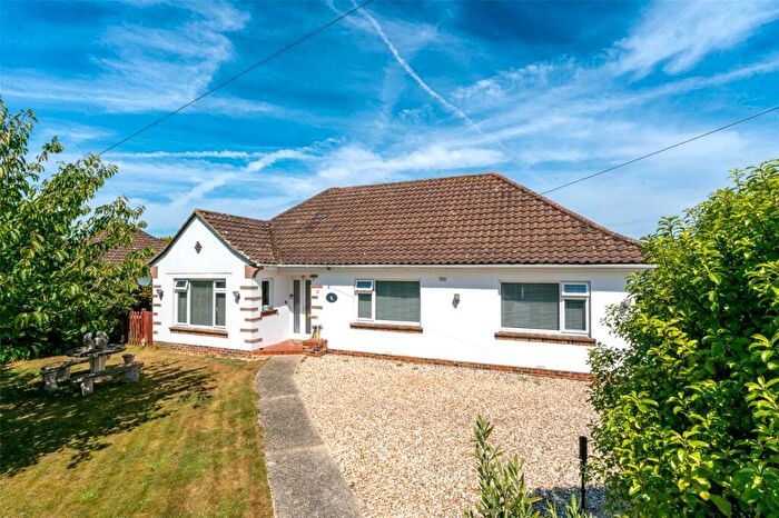 3 Bedroom Bungalow For Sale In Little Drive, Ferring, Worthing, West Sussex, BN12