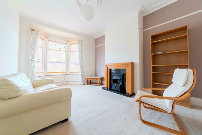 2 Bedroom Flat To Rent In Rokeby Terrace, Heaton, NE6