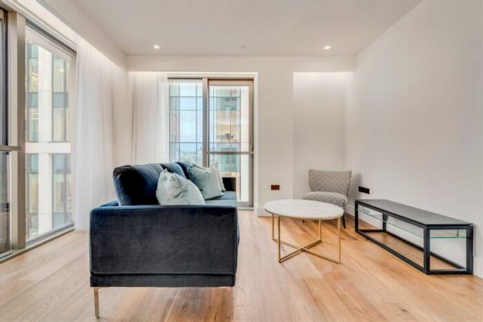 1 Bedroom Flat To Rent In Belvedere Road, London, SE1