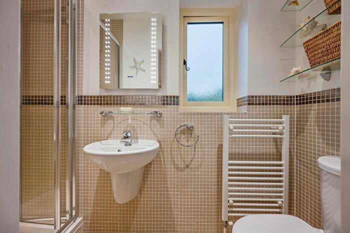 3 Bedroom Detached House For Sale In Green View, Brassington, Matlock, DE4