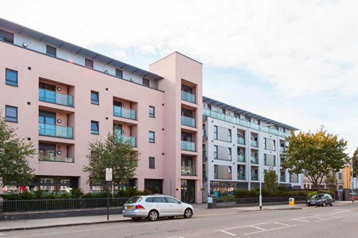 1 Bedroom Apartment To Rent In Drayton Park London, N5