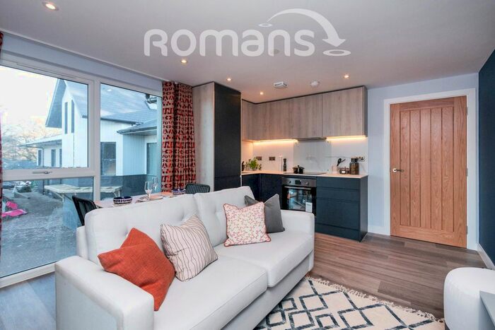 1 Bedroom Flat To Rent In Green Lane, Bagshot, GU19