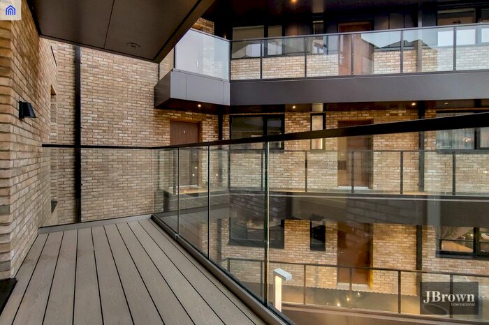 2 Bedroom Flat To Rent In Turner Court, Bevenden Street, London, N1