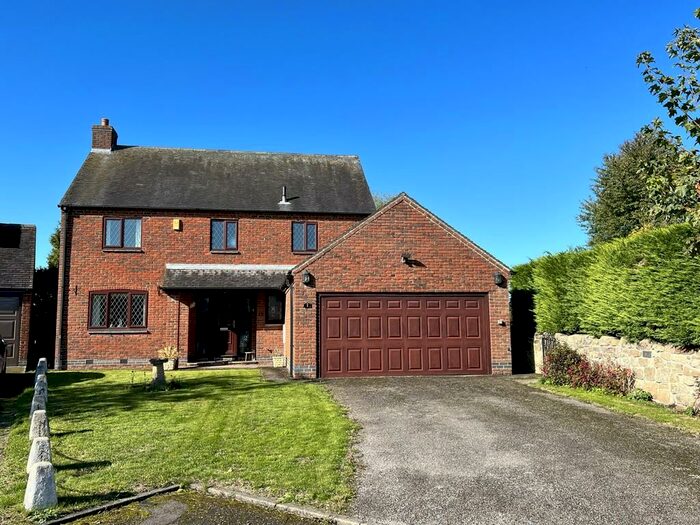 4 Bedroom Detached House For Sale In Walnut Close, Milton, DE65
