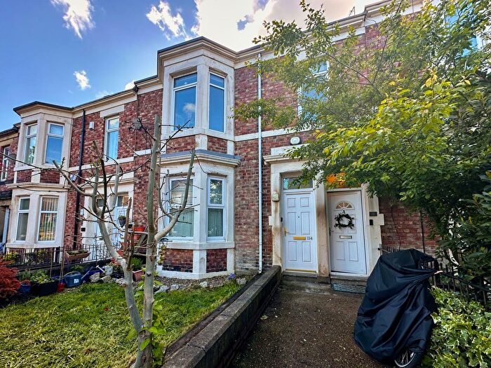 4 Bedroom Maisonette For Sale In Avenue Road, Gateshead, NE8