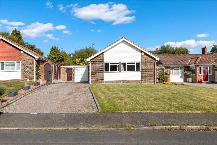 3 Bedroom Bungalow For Sale In Sallows Shaw, Sole Street, Cobham, Gravesend, DA13