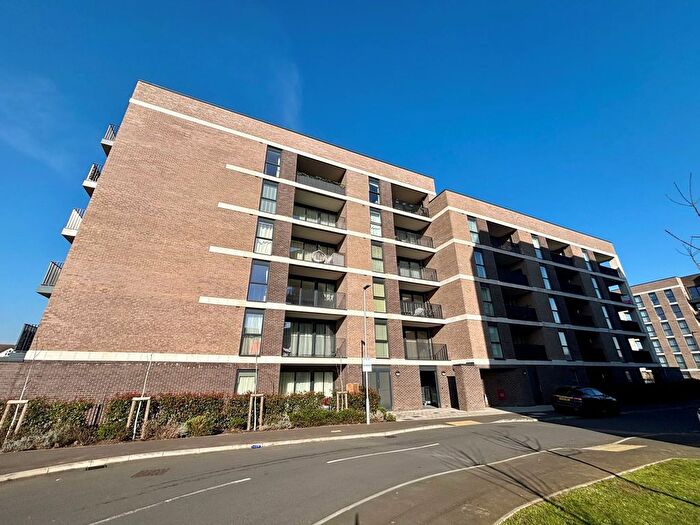 1 Bedroom Flat To Rent In Fairmont Road, Coburn House, RM13