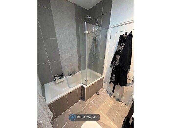1 Bedroom Flat To Rent In John Street, Tunbridge Wells, TN4