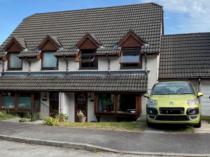 3 Bedroom Semi-Detached House To Rent In Rosehill Close, Lostwithiel, PL22