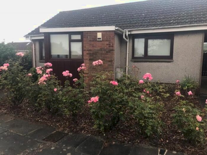 1 Bedroom Bungalow To Rent In Otterston Grove, Dalgety Bay, KY11