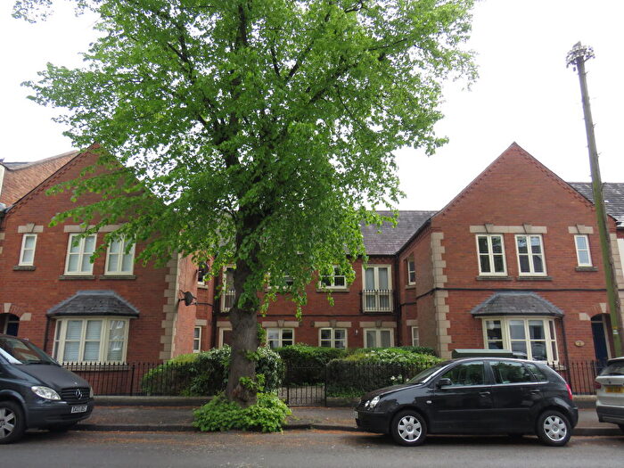 1 Bedroom Flat To Rent In Merchants Court, Campion Terrace, CV32