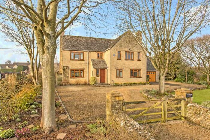 4 Bedroom Detached House For Sale In Lechlade Road, Southrop, GL7