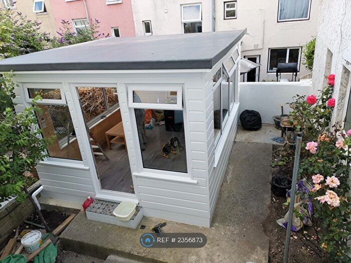 6 Bedroom End Of Terrace House To Rent In Inverness Road, Brighton, BN2