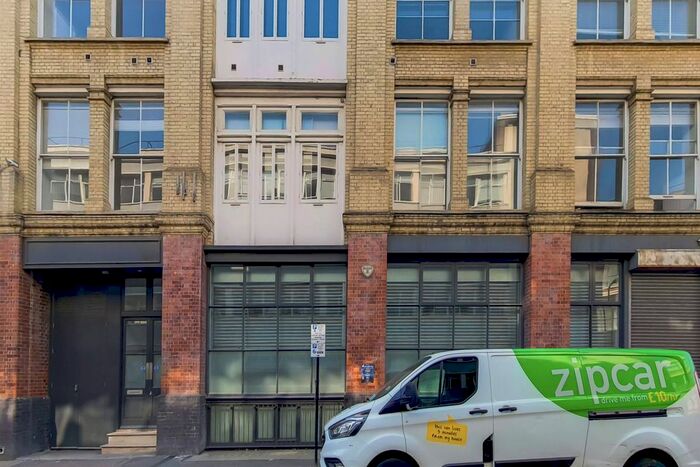 2 Bedroom Flat To Rent In Tabernacle Street, Old Street, London, EC2A