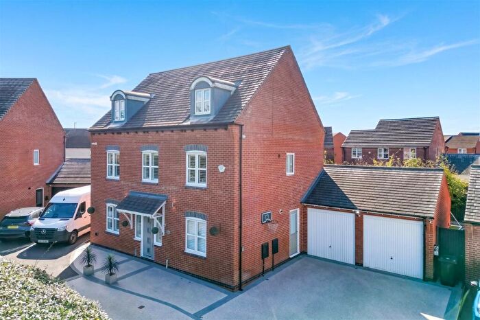 5 Bedroom Detached House For Sale In Usbourne Way, Ibstock, LE67