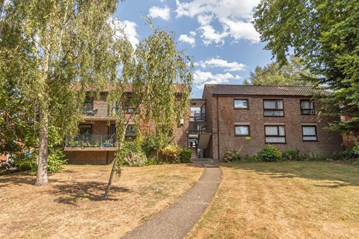 2 Bedroom Flat For Sale In Pottergate, Norwich, NR2