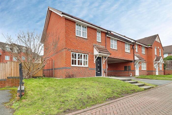 3 Bedroom Mews To Rent In Clement Drive, Crewe, CW1