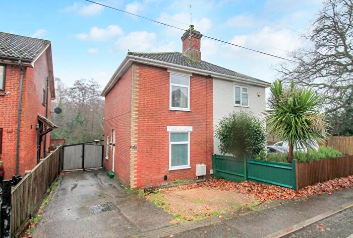 2 Bedroom Semi-Detached House For Sale In Botany Bay Road, Sholing, SO19