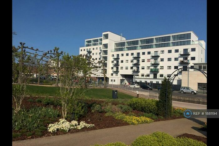 1 Bedroom Flat To Rent In Swan Court, Hemel Hempstead, HP1