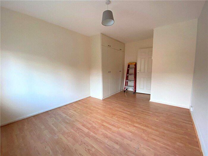 1 Bedroom Flat To Rent In Diamond Road, Ruislip, HA4
