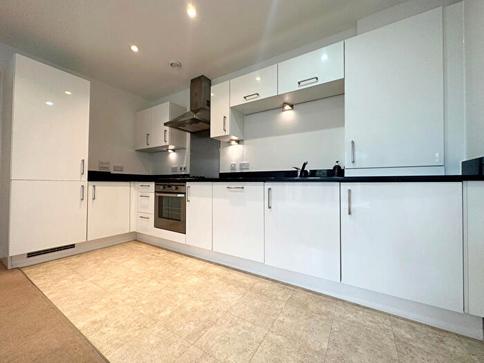 2 Bedroom Flat To Rent In Bramley Court, Orpington, BR6