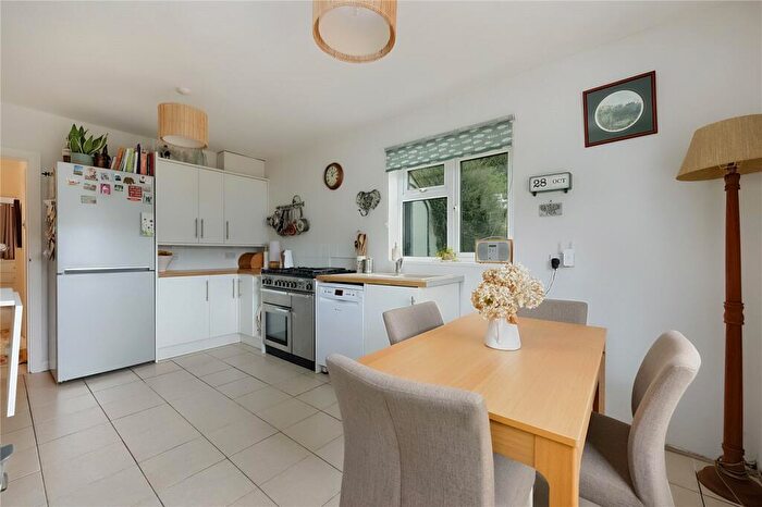 2 Bedroom Detached House For Sale In Earls Drive, Kingsand, Cornwall, PL10