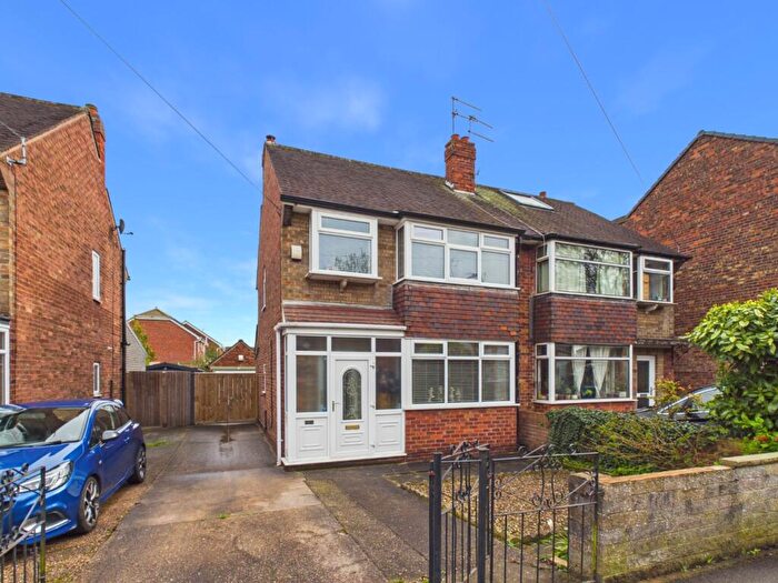 3 Bedroom Semi Detached House For Sale In Auckland Avenue, Kingston Upon Hull, HU6