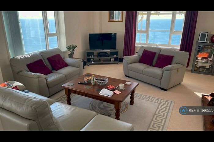 3 Bedroom Flat To Rent In Albany, Bournemouth, BH1