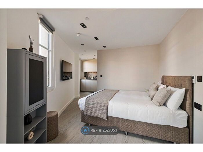 Studio To Rent In Lowlands Road, Harrow, HA1