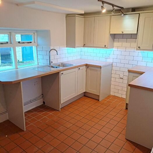 2 Bedroom Detached House To Rent In Sherborne, GL54