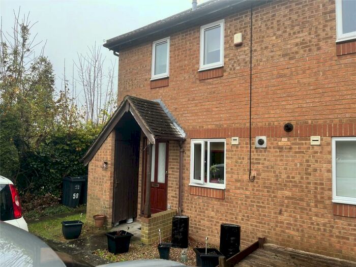 1 Bedroom End Of Terrace House To Rent In Lomond Gardens, South Croydon, Surrey, CR2