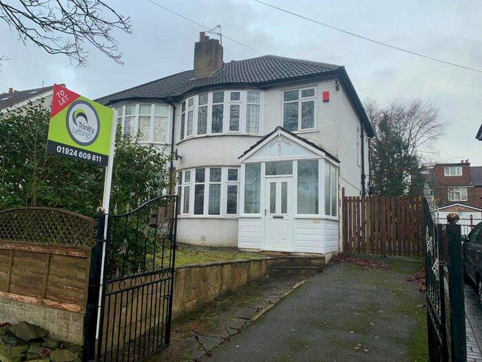 3 Bedroom Semi-Detached House To Rent In Scott Hall Road, Moortown, Leeds, LS17