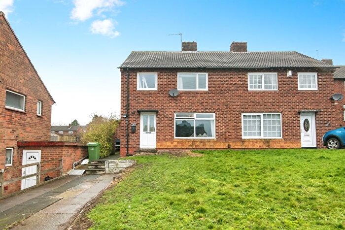 3 Bedroom Semi Detached House For Sale In Lea Bank Road, Dudley, DY2
