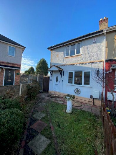 3 Bedroom Property To Rent In Richard Williams Road, Wednesbury, WS10
