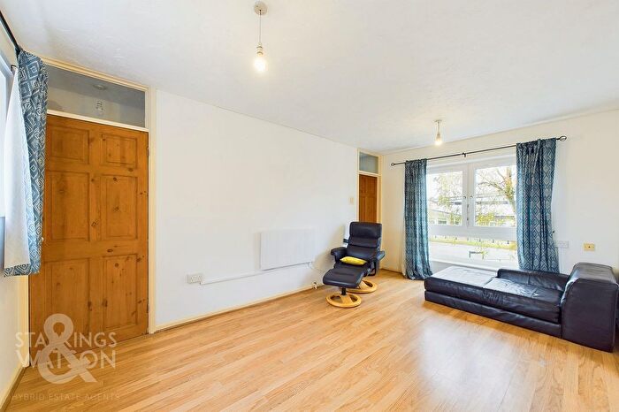 1 Bedroom Flat For Sale In Northfields, Norwich, NR4