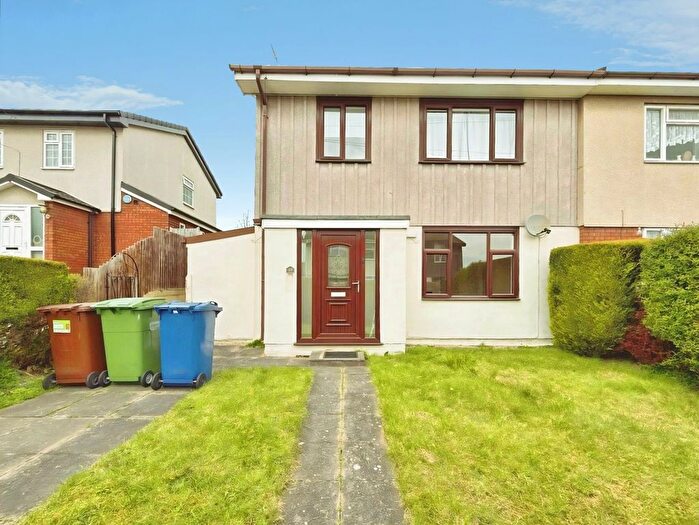 3 Bedroom Semi-Detached House To Rent In Springfield Avenue, Brereton, WS15