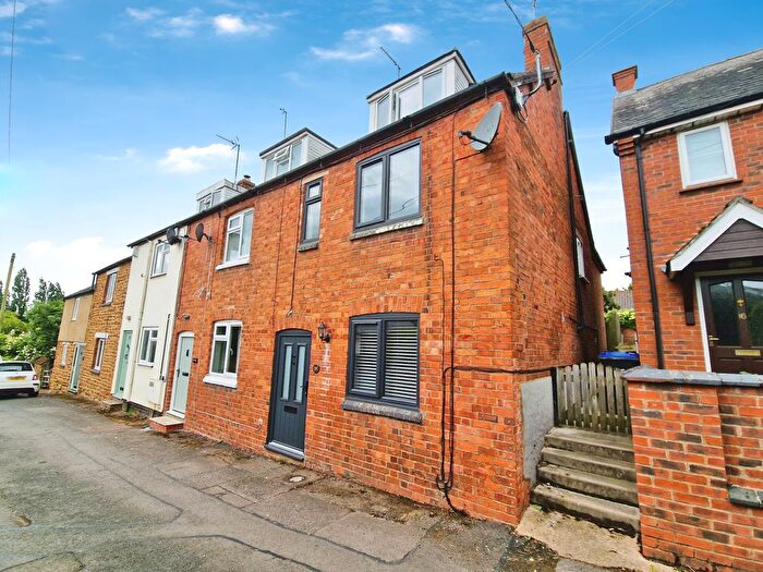 3 Bedroom Cottage For Sale In Bliss Lane, Flore, NN7