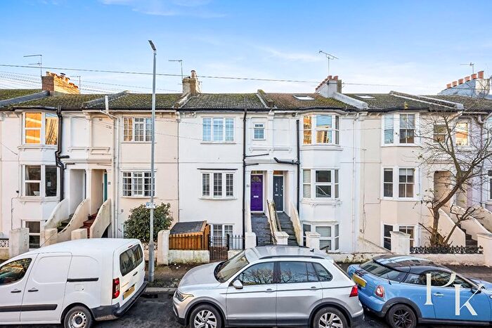 3 Bedroom Terraced House For Sale In Clarendon Road, Hove, BN3