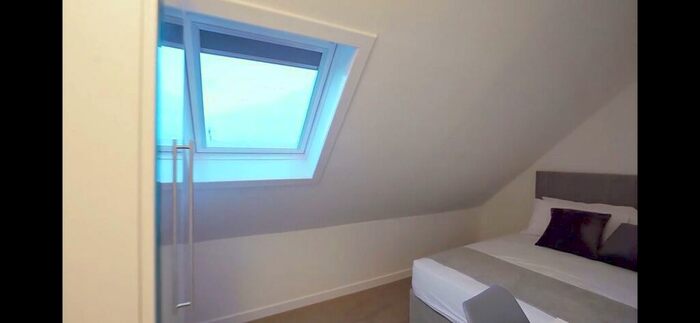 2 Bedroom Flat To Rent In Dean Park Street, Stockbridge, Edinburgh, EH4