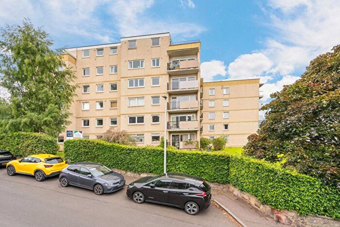 3 Bedroom Flat For Sale In Queen's Park Court, Willowbrae, Edinburgh, EH8