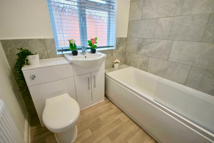 4 Bedroom Terraced House To Rent In Kingswood Road, Fallowfield, Manchester, M14