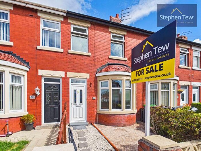 3 Bedroom Terraced House For Sale In Thursfield Avenue, Blackpool, FY4