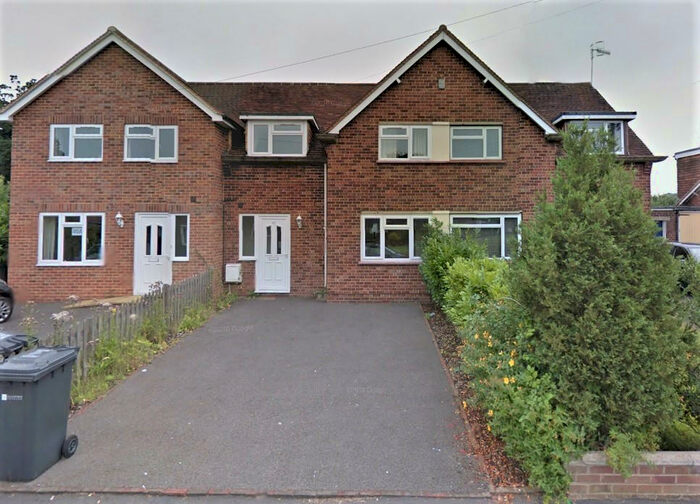 4 Bedroom Terraced House To Rent In Pond Meadow, Guildford, Surrey, GU2