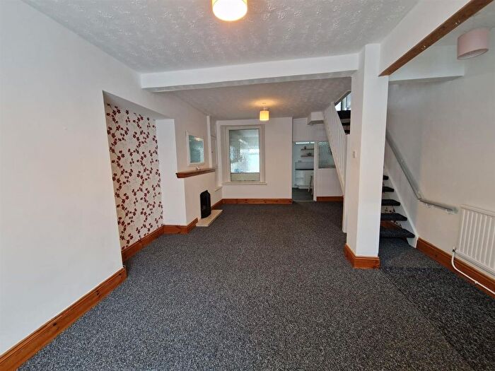 3 Bedroom Terraced House To Rent In Catherine Street, Swansea, SA1