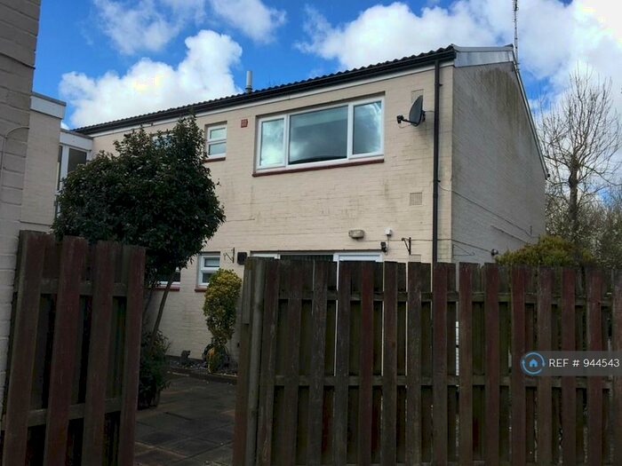 2 Bedroom Flat To Rent In Fulbourn Road, Cambridge, CB1