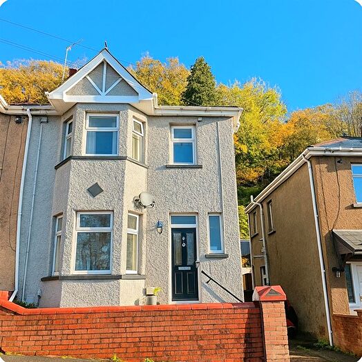 3 Bedroom Semi-Detached House For Sale In Herbert Avenue, Risca, Newport, NP11